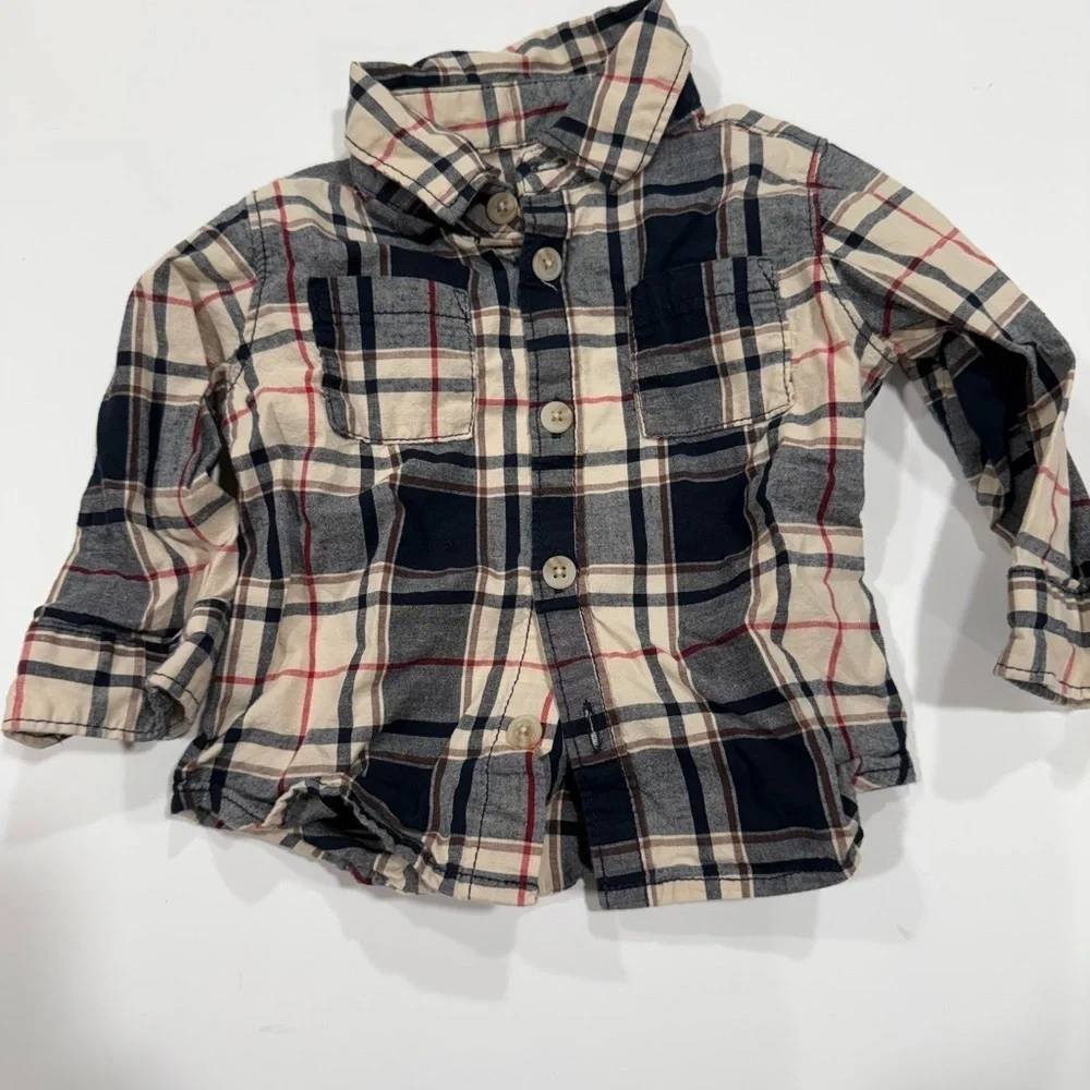 Old Navy boys Plaid button up long sleeve shirt 6-12mo